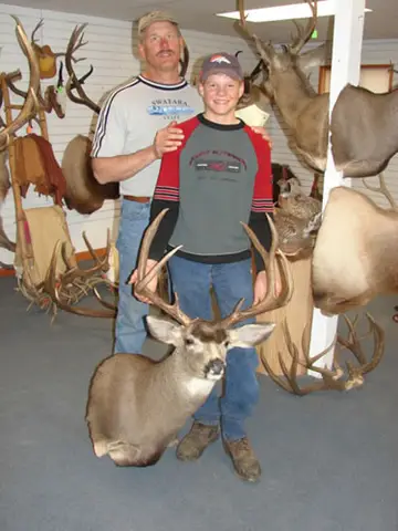 Taxidermy work from the Bragging Room, photo 112