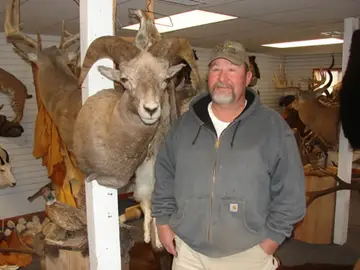Jeff Deer, Larry Sheep — Bragging Room photo 40