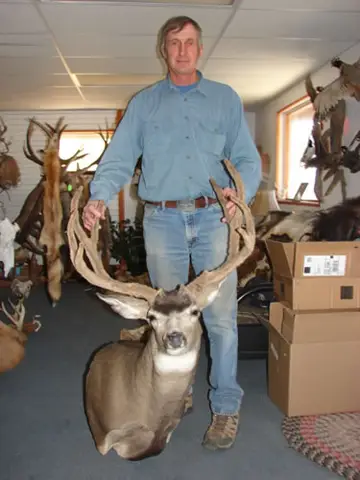 Taxidermy work from the Bragging Room, photo 25